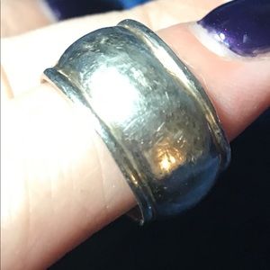 Sterling silver band ring